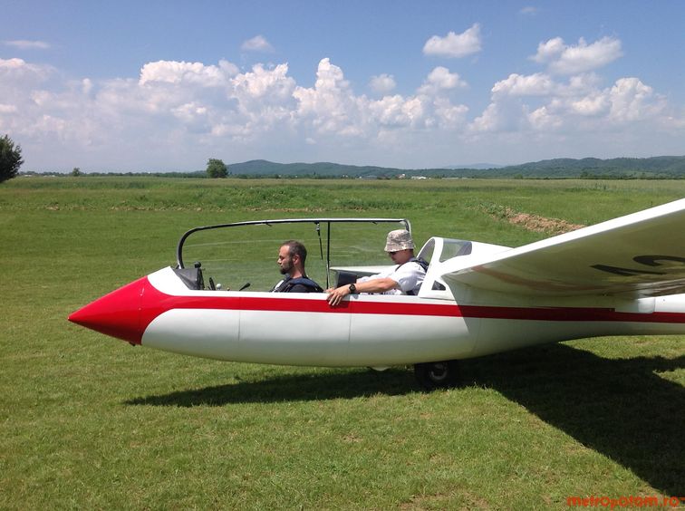 impreuna cu Alin la aerodrom